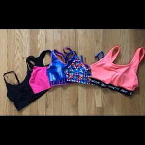 Sports bra bundle size small